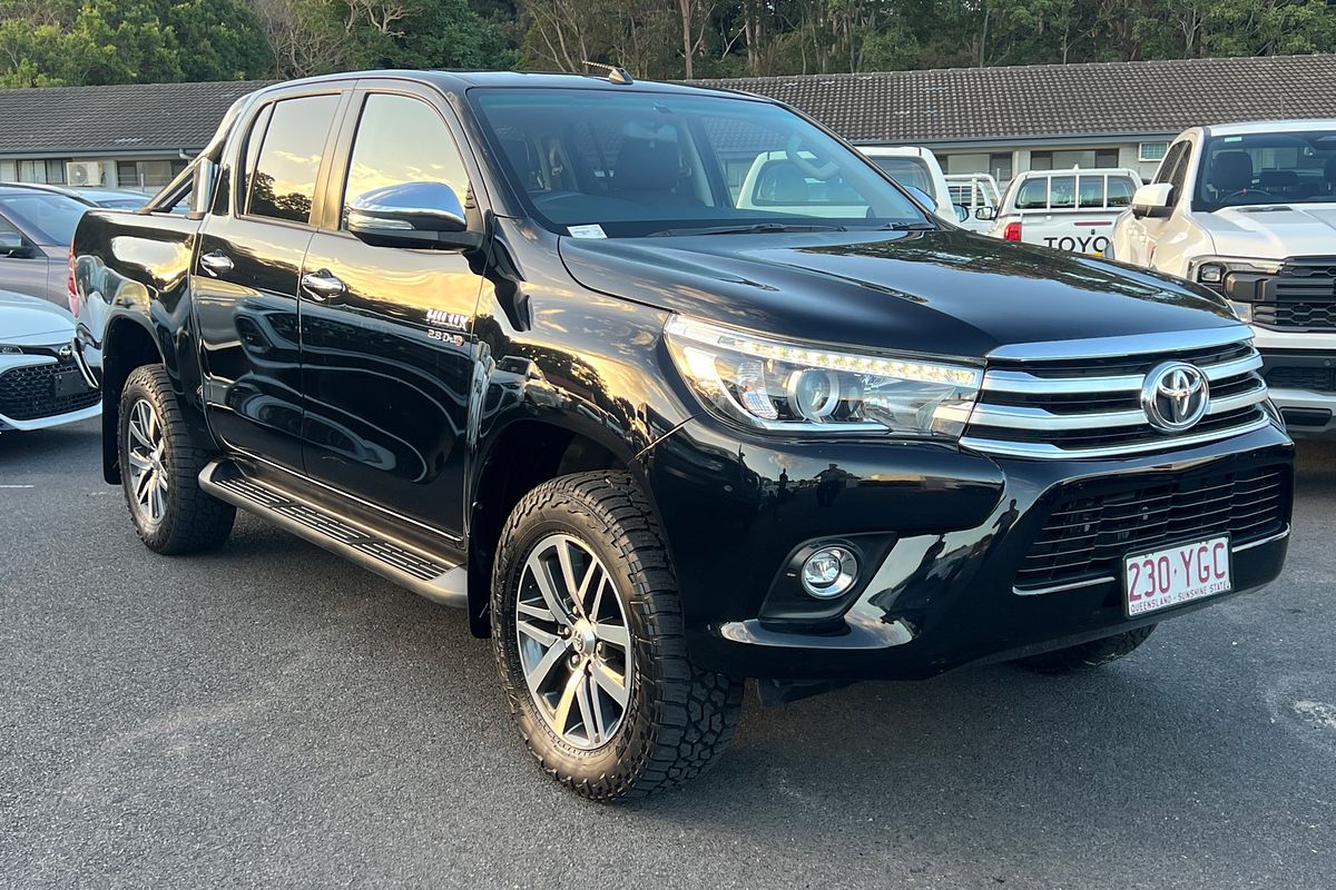 2018 Toyota Hilux SR5 (4x4) GUN126R MY17 4X4