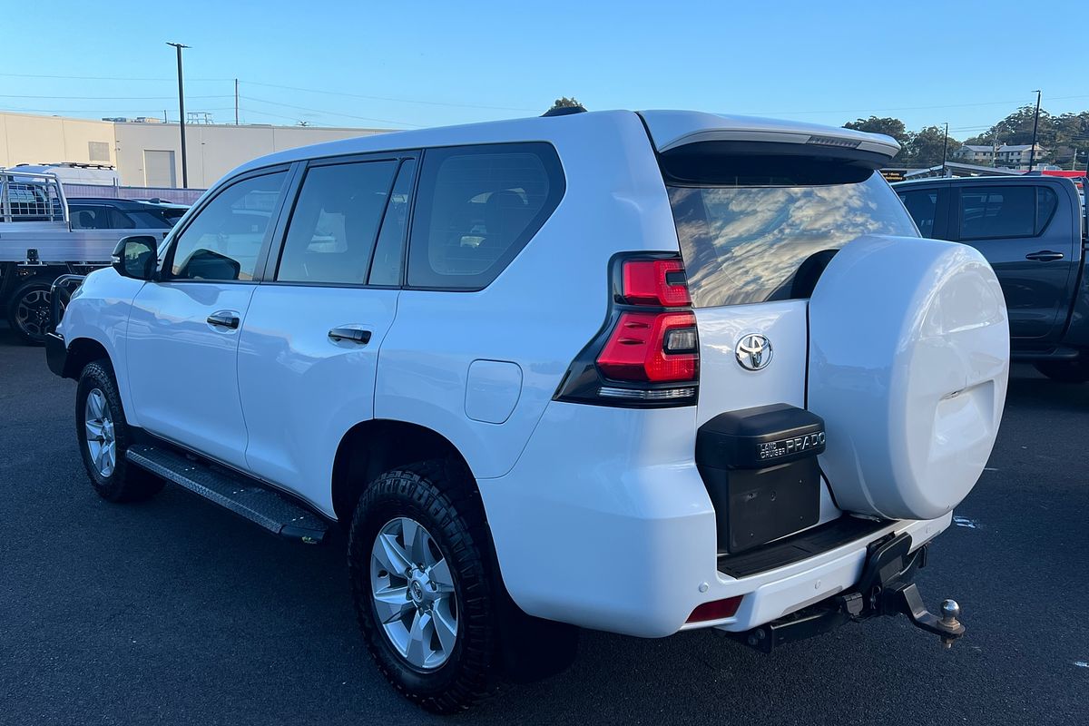 2022 Toyota Landcruiser Prado GX GDJ150R