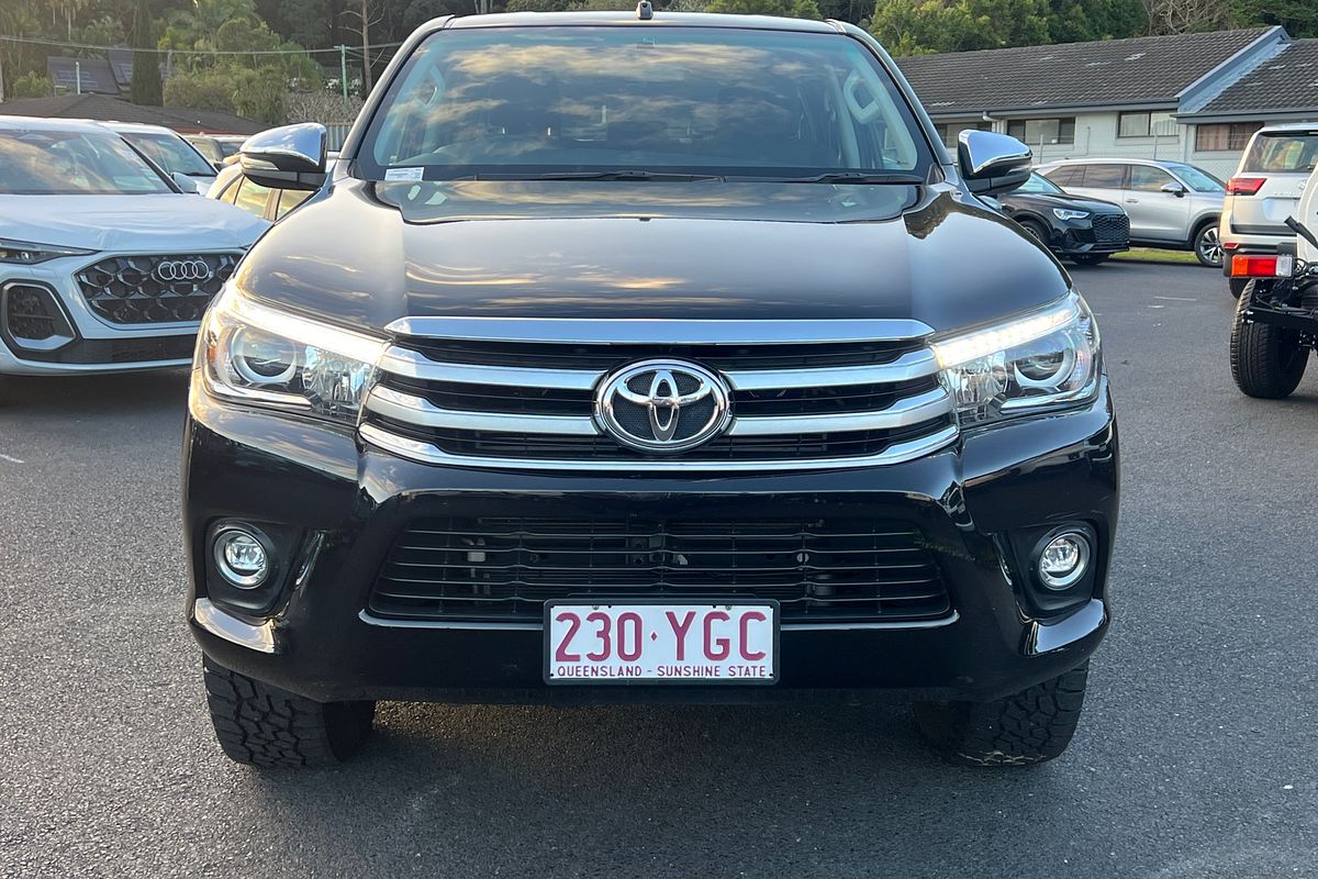 2018 Toyota Hilux SR5 (4x4) GUN126R MY17 4X4