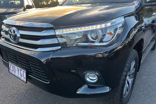 2018 Toyota Hilux SR5 (4x4) GUN126R MY17 4X4