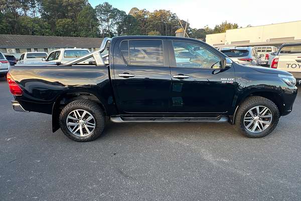 2018 Toyota Hilux SR5 (4x4) GUN126R MY17 4X4
