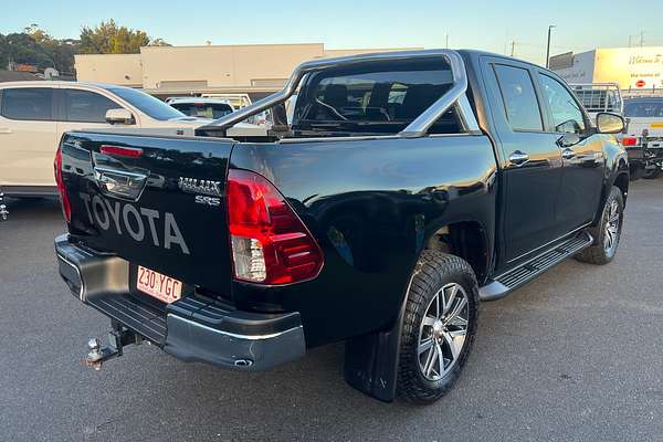 2018 Toyota Hilux SR5 (4x4) GUN126R MY17 4X4