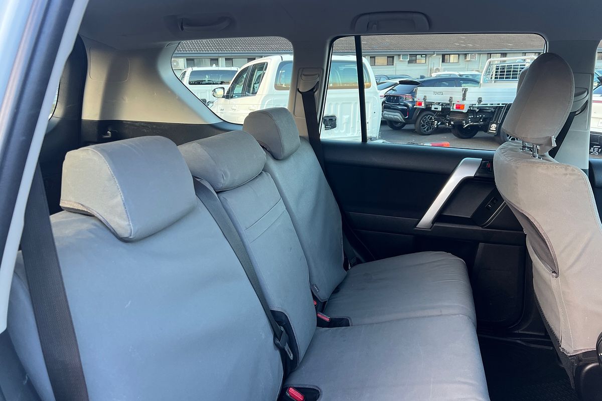 2022 Toyota Landcruiser Prado GX GDJ150R