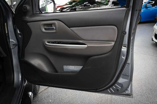 2015 Mitsubishi Triton GLS MQ 4X4