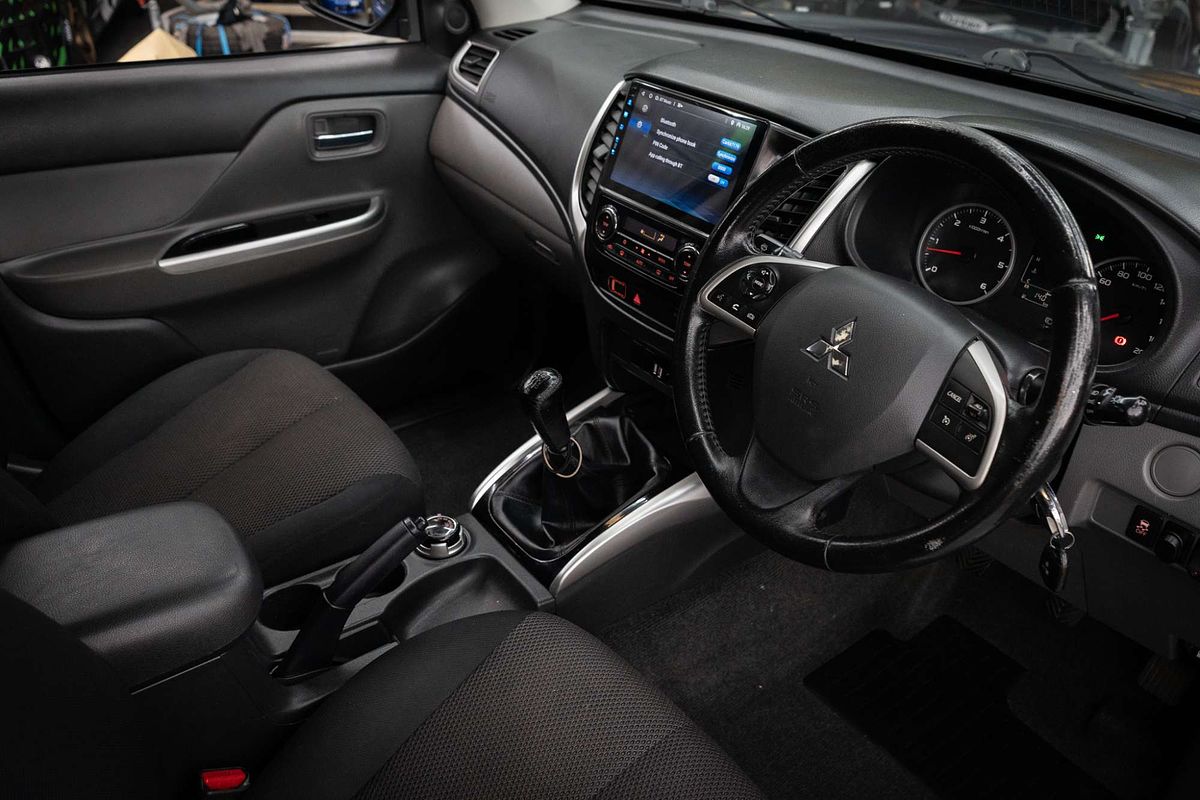 2015 Mitsubishi Triton GLS MQ 4X4