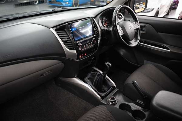 2015 Mitsubishi Triton GLS MQ 4X4