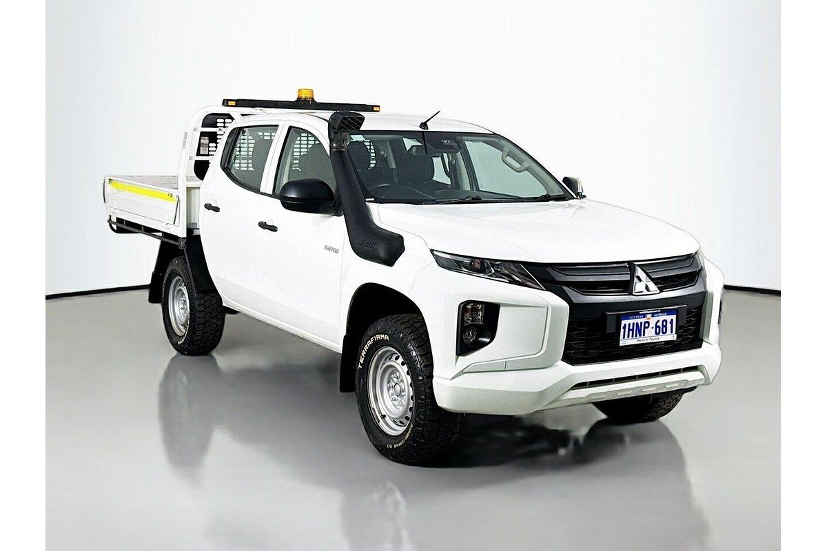 2022 Mitsubishi Triton GLX MR 4X4