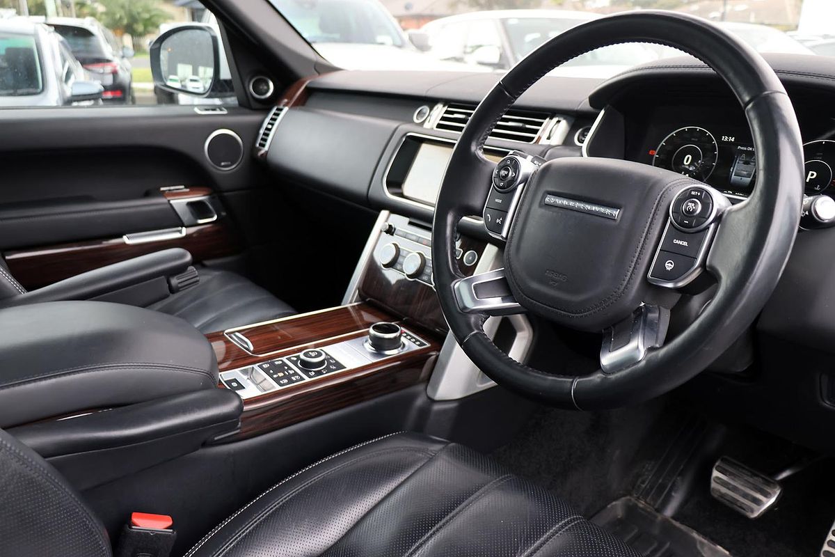 2018 Land Rover Range Rover SDV8 Vogue SE L405