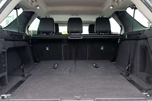 2017 Land Rover Discovery TD4 SE Series 5