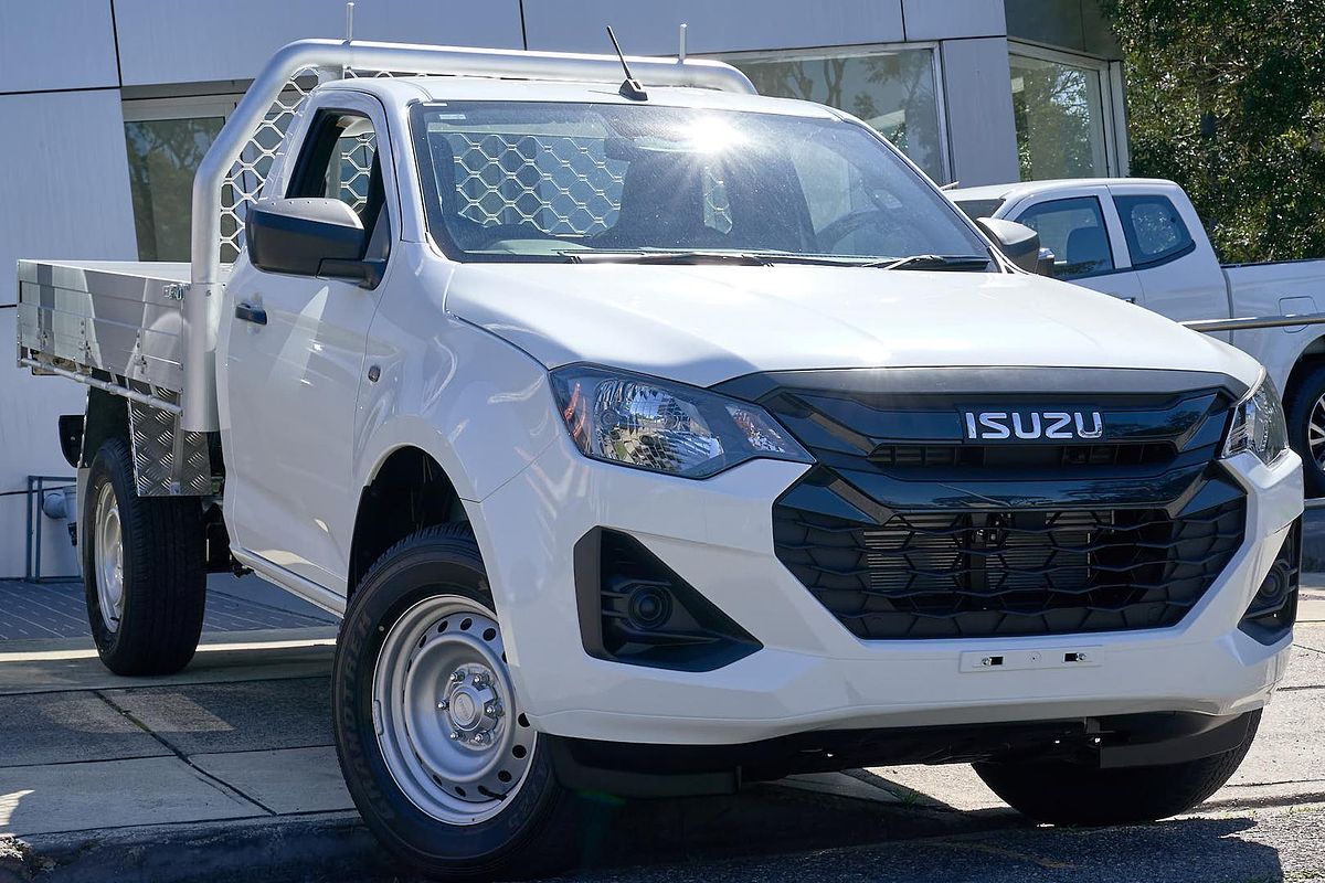 2025 Isuzu D-MAX SX 4X4