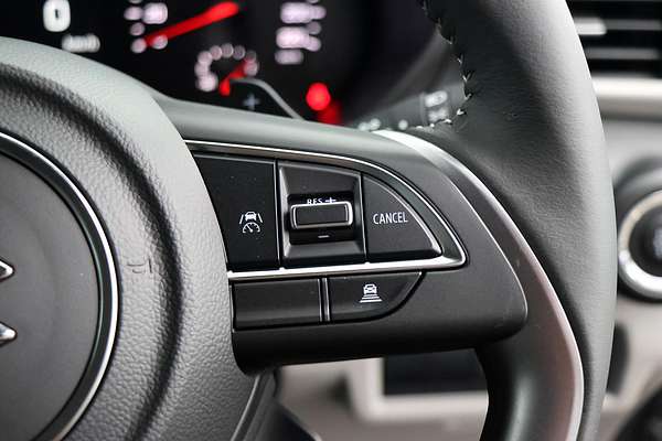 2025 Suzuki Swift Hybrid GLX UZ