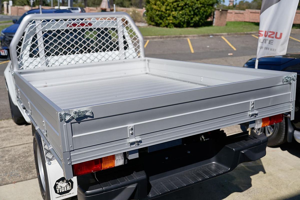 2025 Isuzu D-MAX SX 4X4