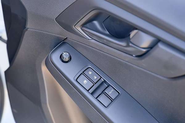 2025 Isuzu D-MAX SX 4X4