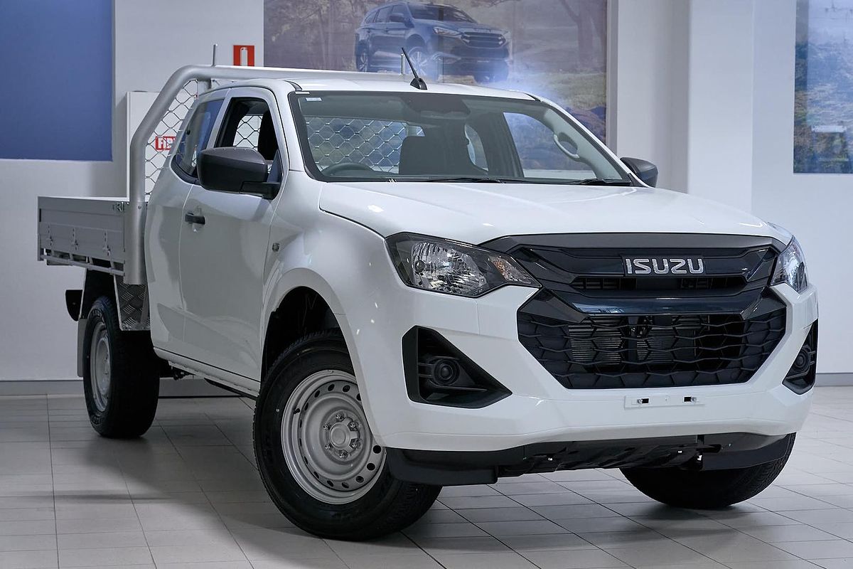 2025 Isuzu D-MAX SX 4X4