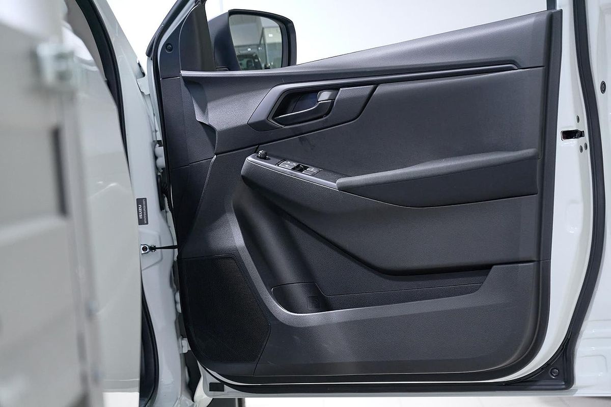 2025 Isuzu D-MAX SX 4X4