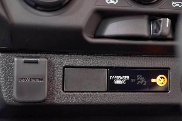 2025 Isuzu D-MAX SX 4X4