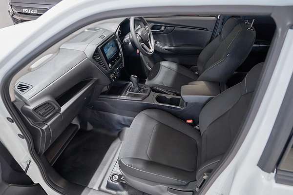 2025 Isuzu D-MAX SX 4X4