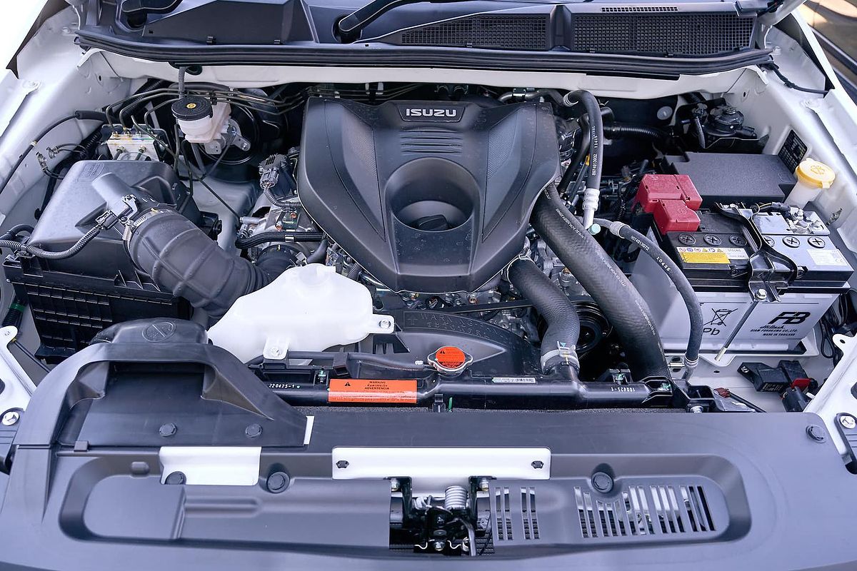 2025 Isuzu D-MAX SX 4X4