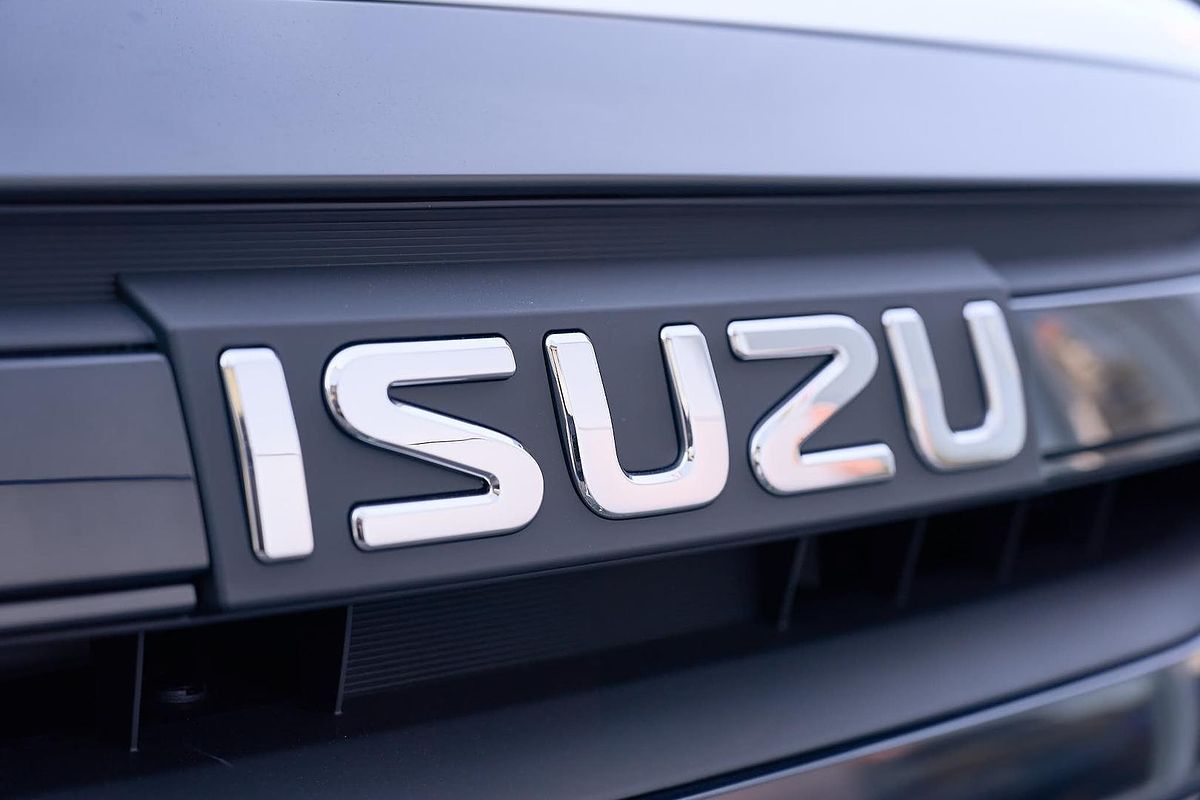 2025 Isuzu D-MAX SX 4X4