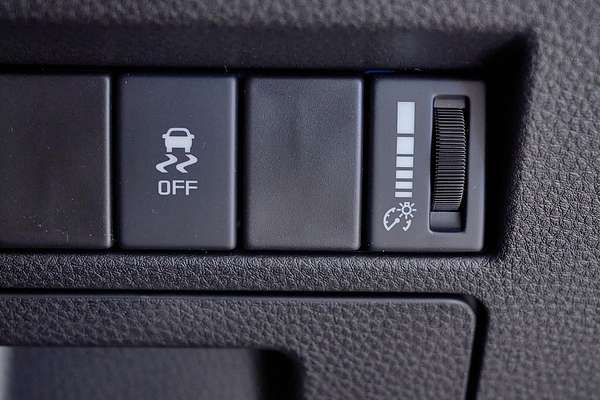 2025 Isuzu D-MAX LS-M 4X4