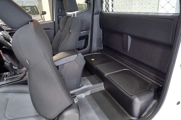 2025 Isuzu D-MAX SX 4X4