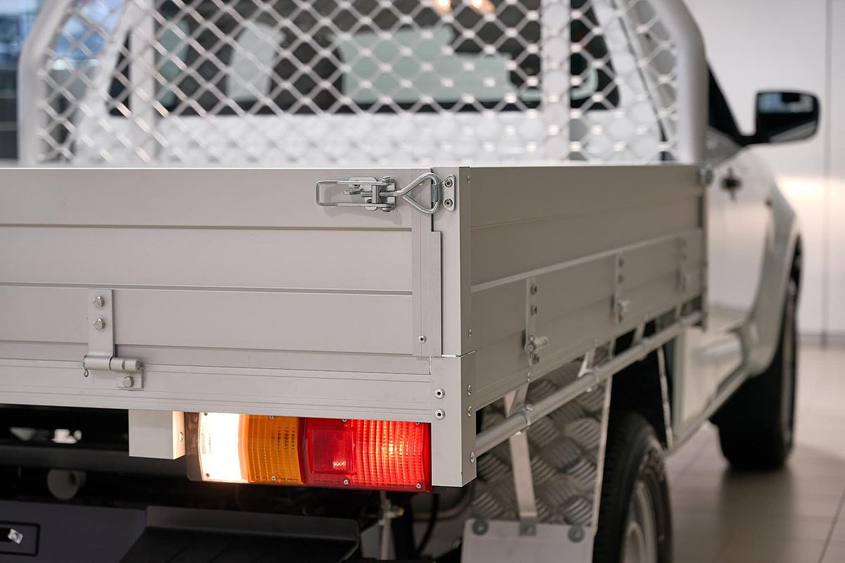 2025 Isuzu D-MAX SX 4X4