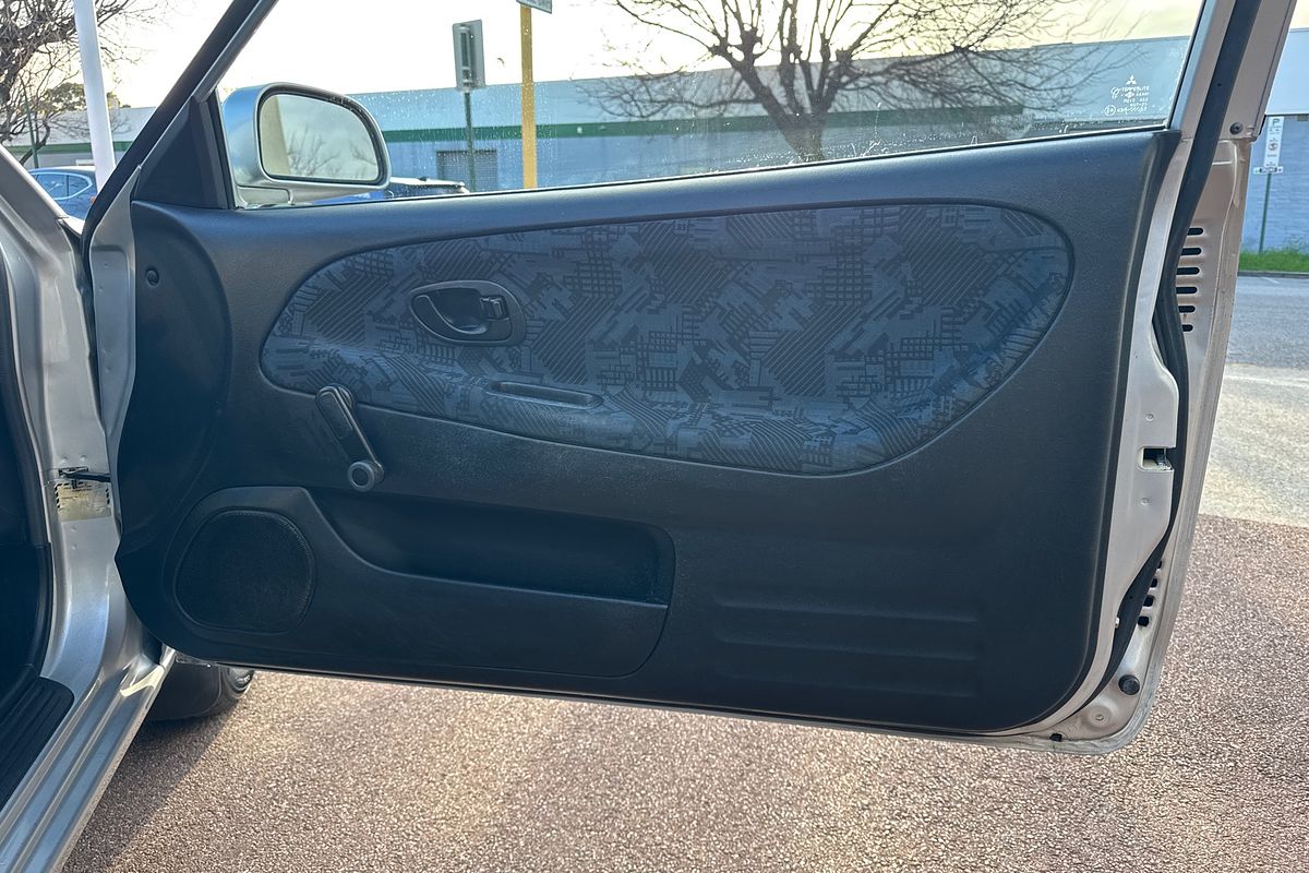 2000 Mitsubishi Lancer GLi CE2
