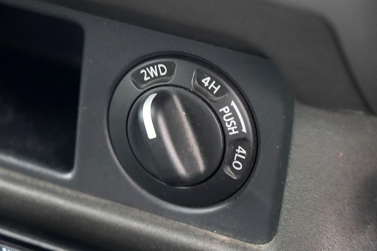 2011 Nissan Navara ST D40 4X4