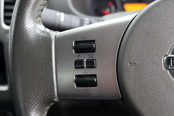 2011 Nissan Navara ST D40 4X4