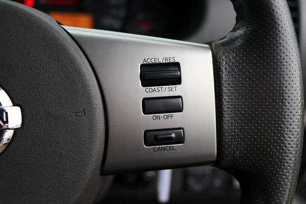 2011 Nissan Navara ST D40 4X4