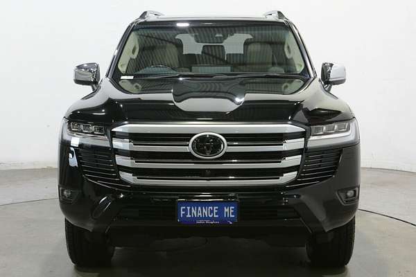 2022 Toyota Landcruiser Sahara FJA300R