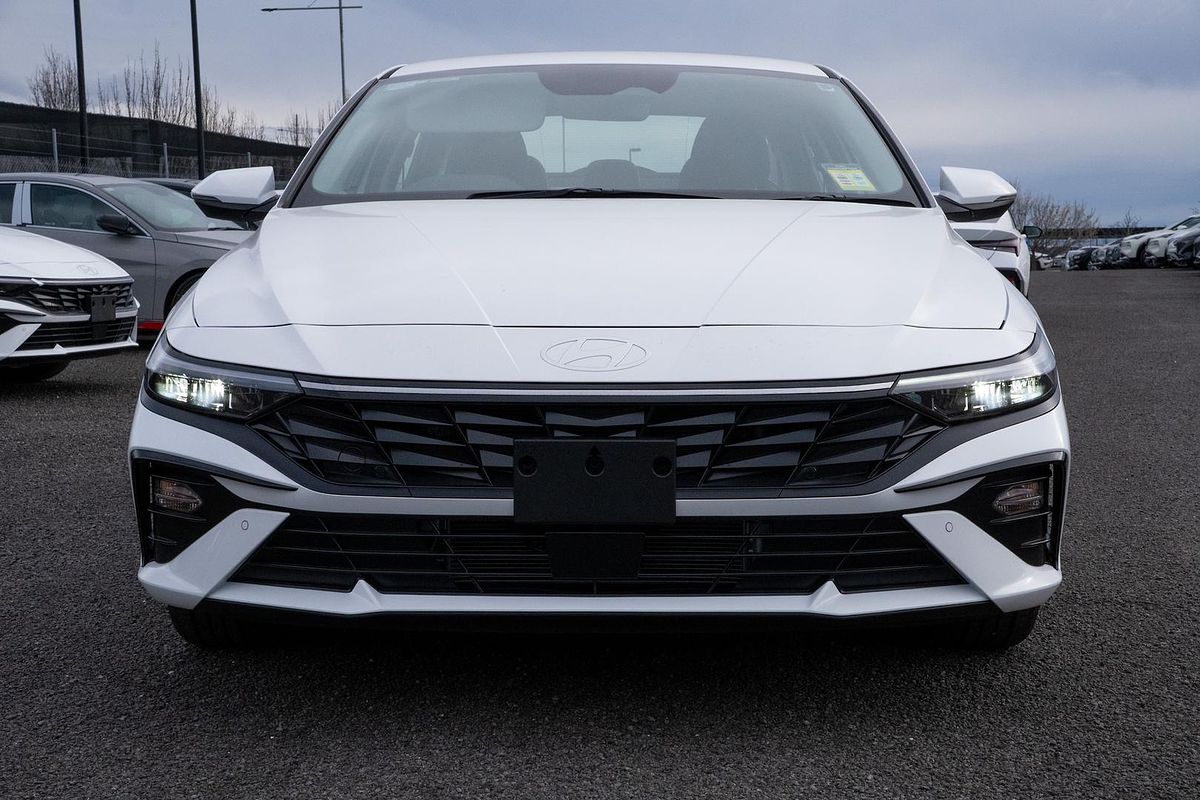 2025 Hyundai i30 Elite Hybrid CN7.V2