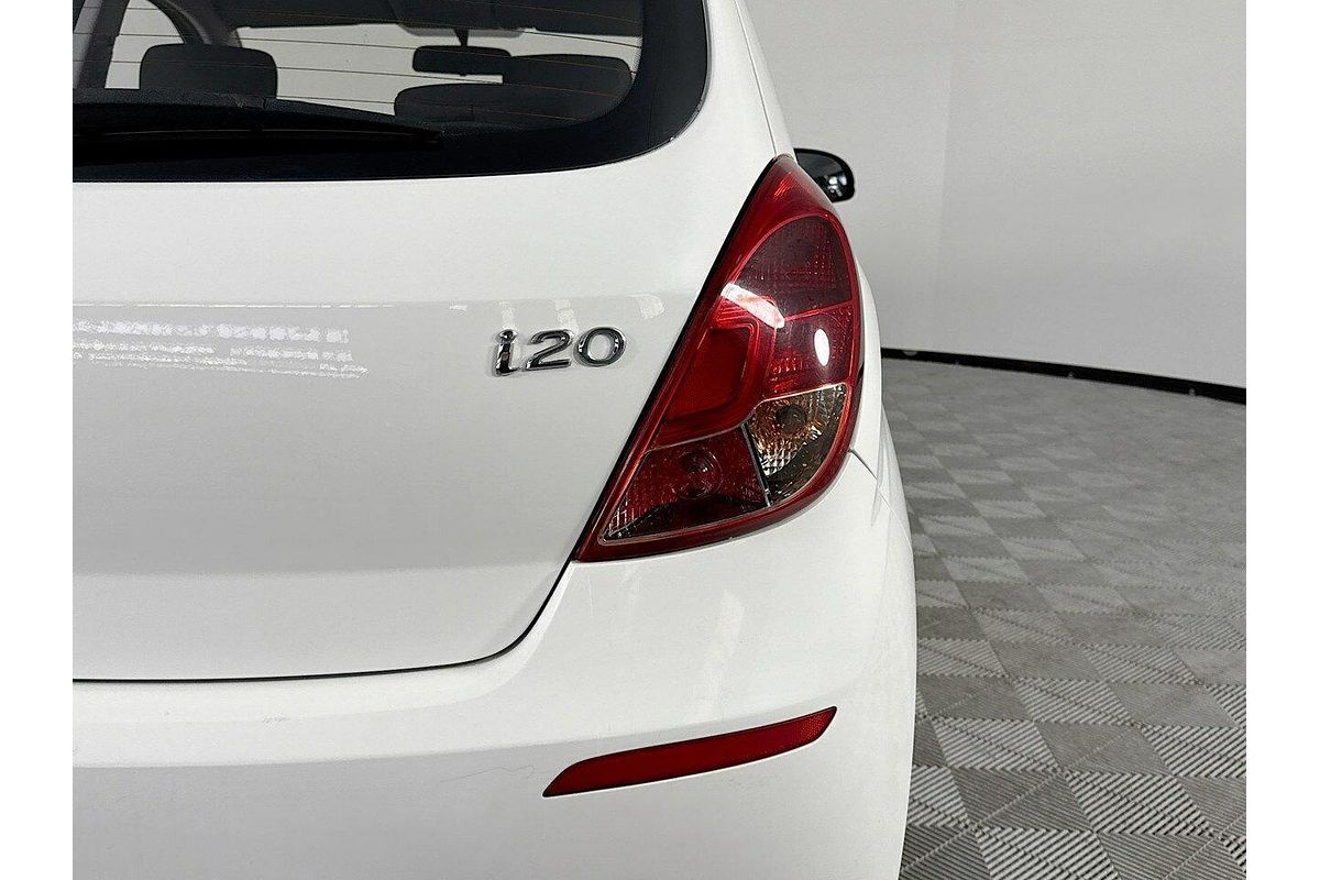 2013 Hyundai i20 Active PB