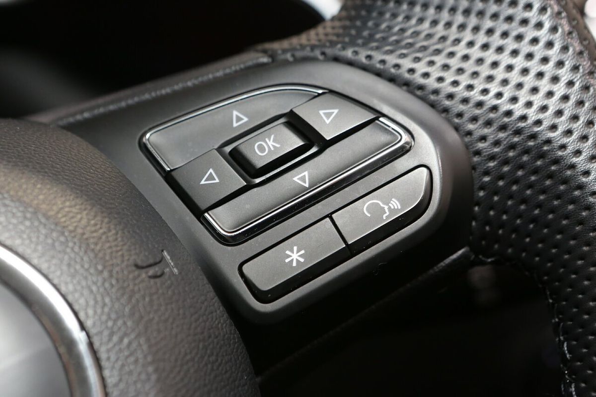 2024 MG ZS Excite AZS1