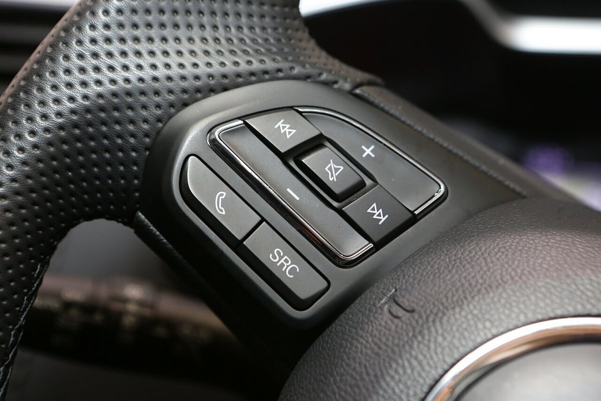 2024 MG ZS Excite AZS1
