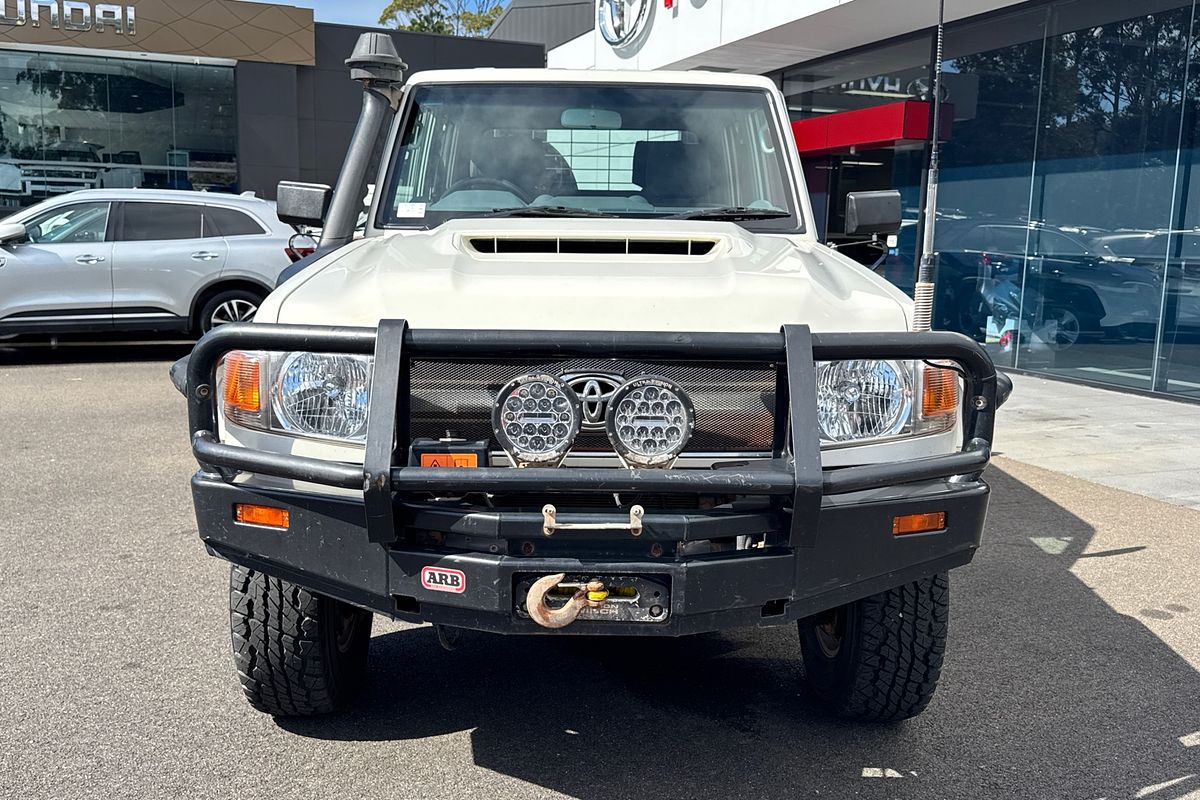 2020 Toyota Landcruiser GXL VDJ79R