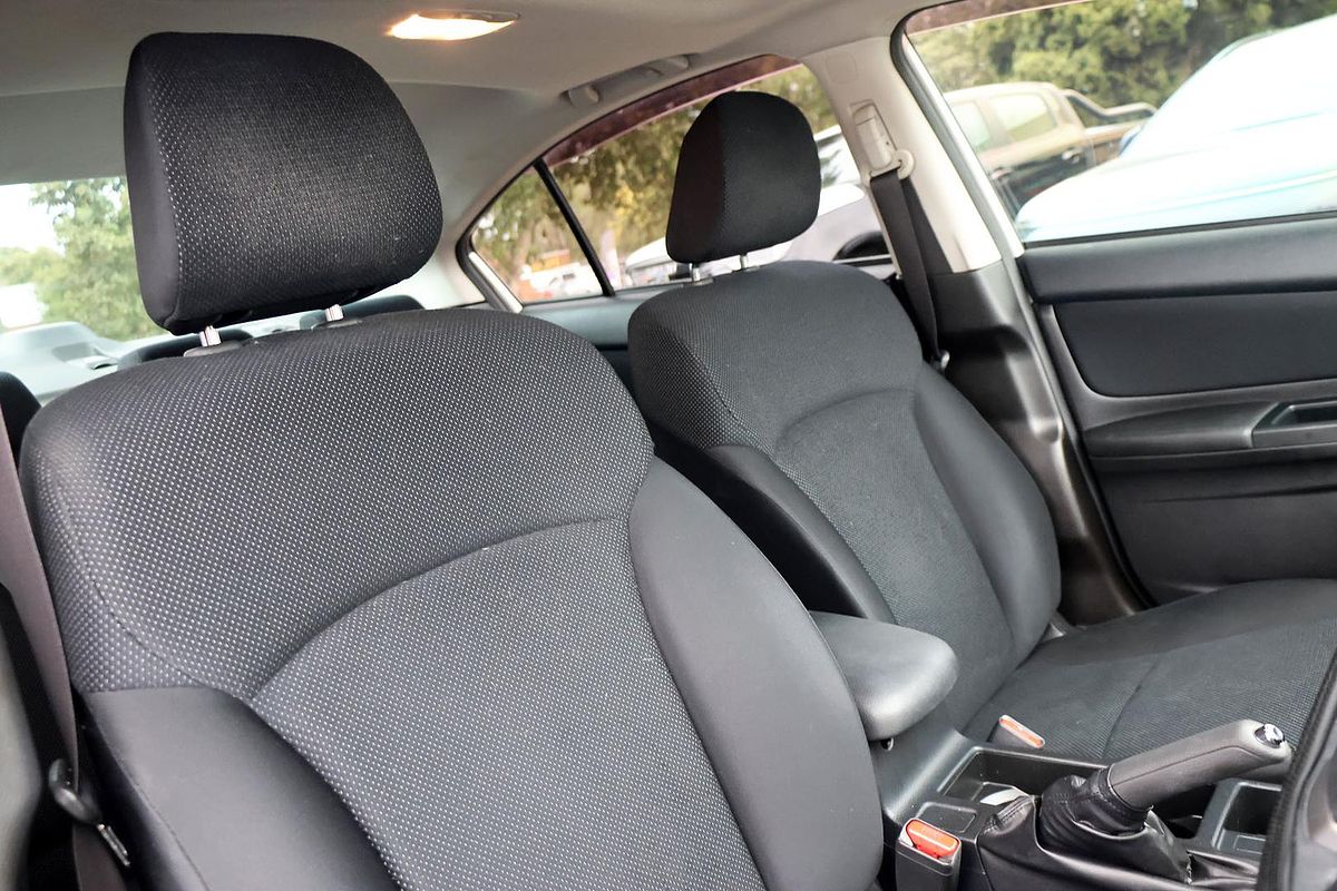 2013 Subaru Impreza 2.0i-L G4