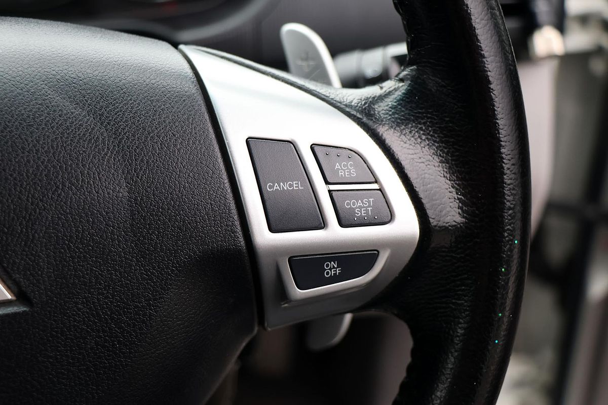 2014 Mitsubishi Challenger PC