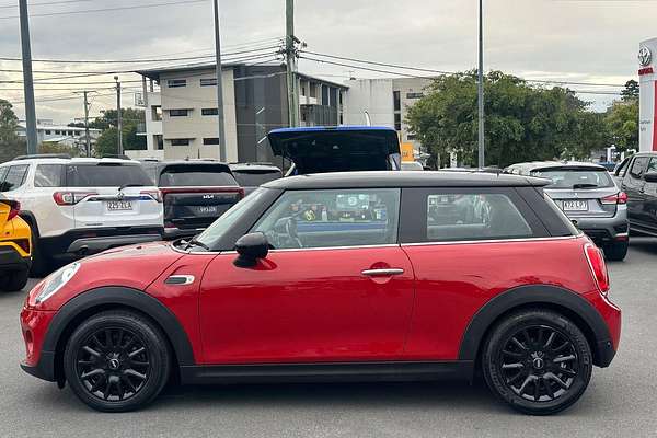2017 MINI Hatch Cooper F56