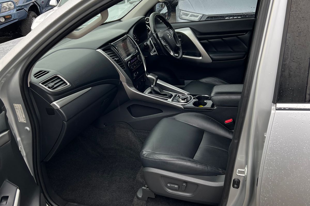 2015 Mitsubishi Pajero Sport Exceed QE