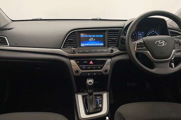 2018 Hyundai Elantra Active AD