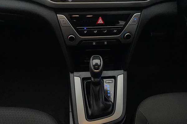 2018 Hyundai Elantra Active AD