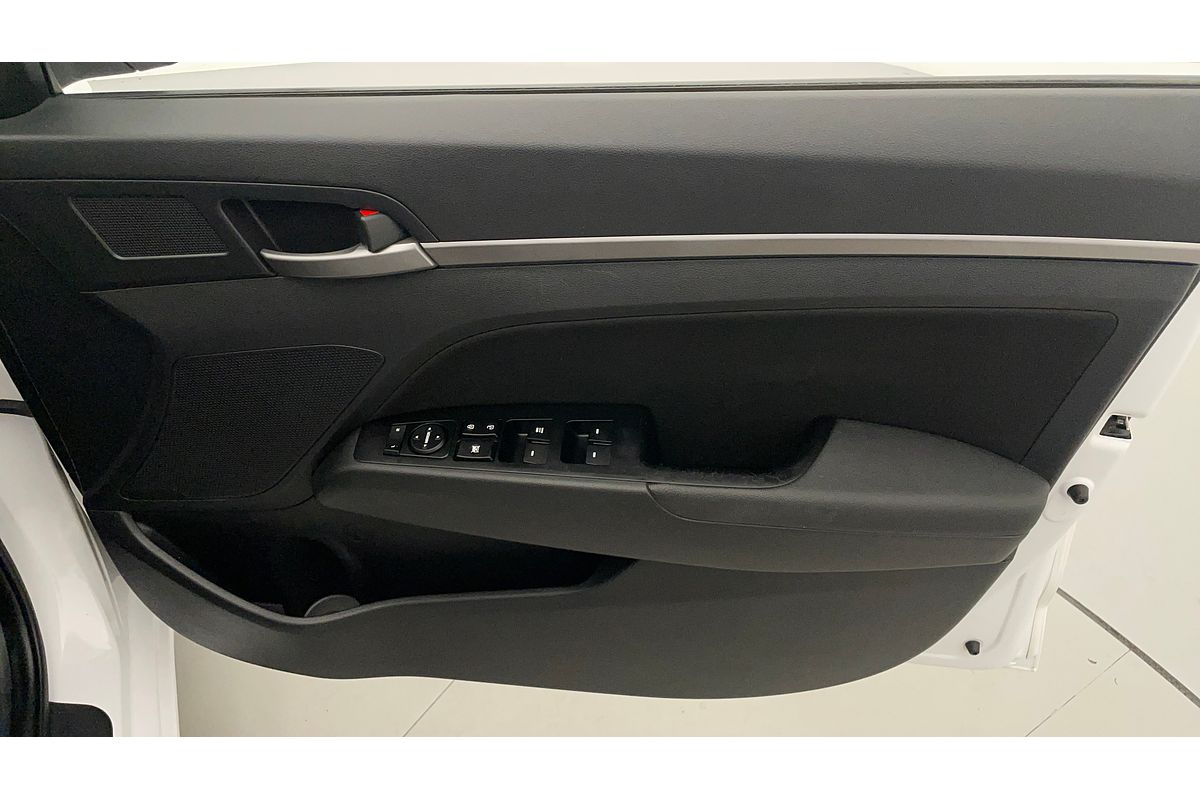 2018 Hyundai Elantra Active AD
