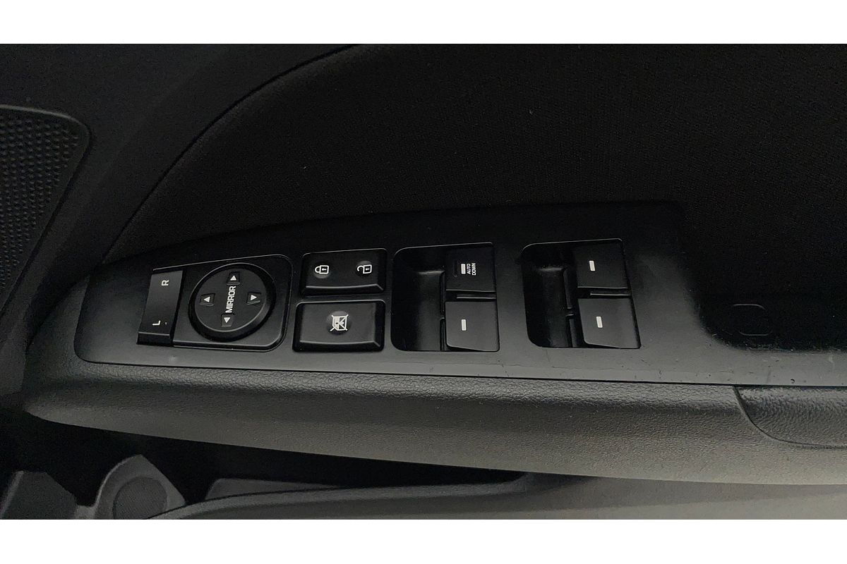 2018 Hyundai Elantra Active AD