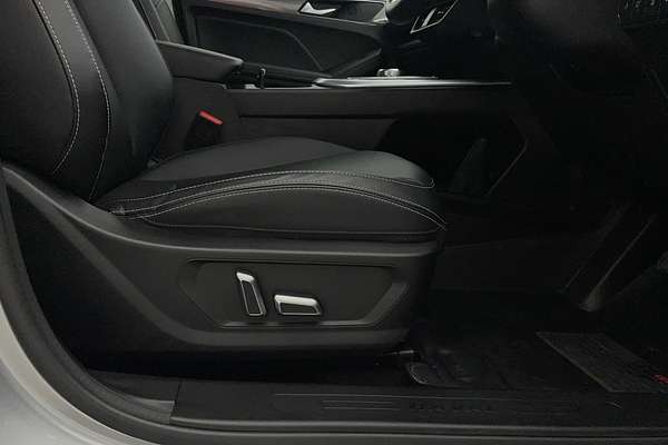 2022 Haval Jolion Ultra Hybrid A01