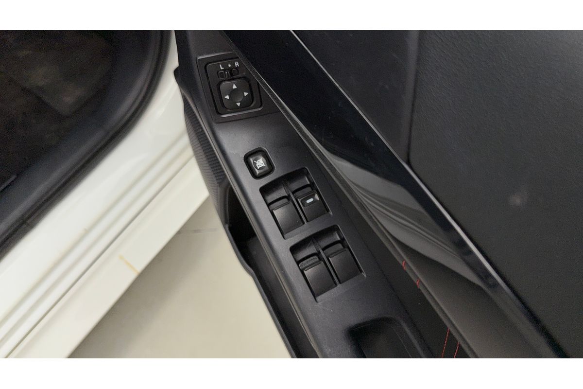 2017 Mitsubishi Lancer Black Edition CF