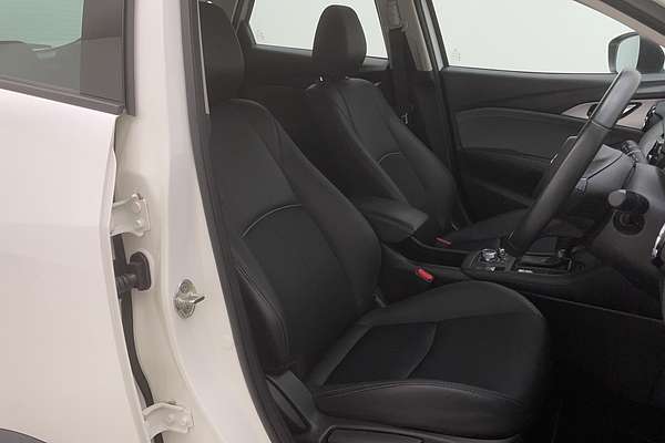 2023 Mazda CX-3 sTouring DK