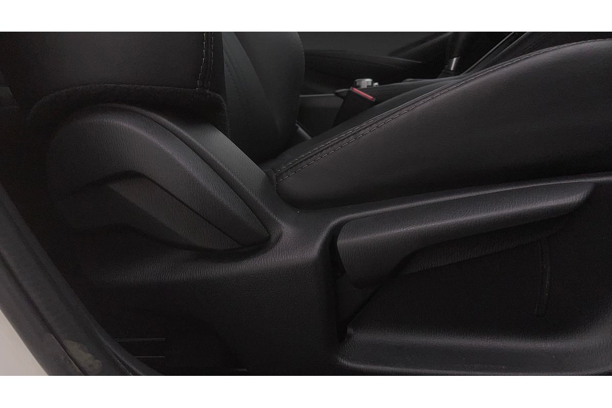 2023 Mazda CX-3 sTouring DK