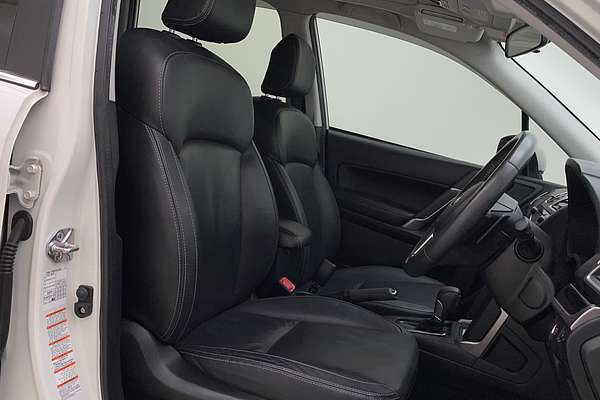 2016 Subaru Forester 2.5i-S S4