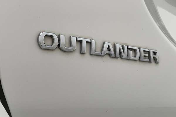 2017 Mitsubishi Outlander LS ZK